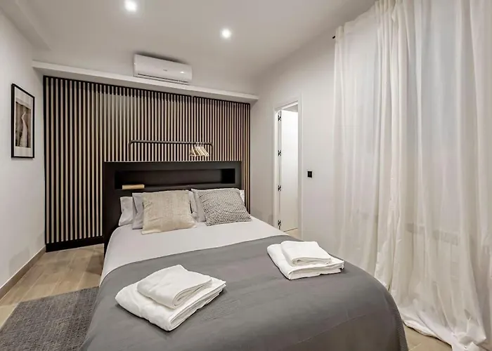 Stunning And Spacious Flat At Barrio De Las Letras