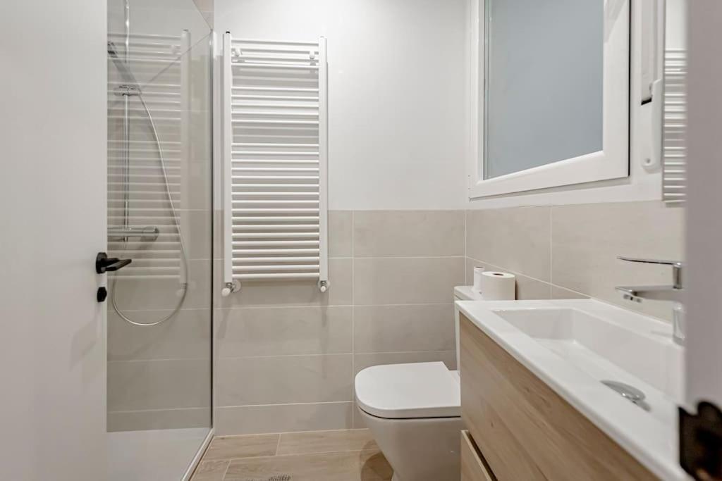 Stunning And Spacious Flat At Barrio De Letras Apartment *