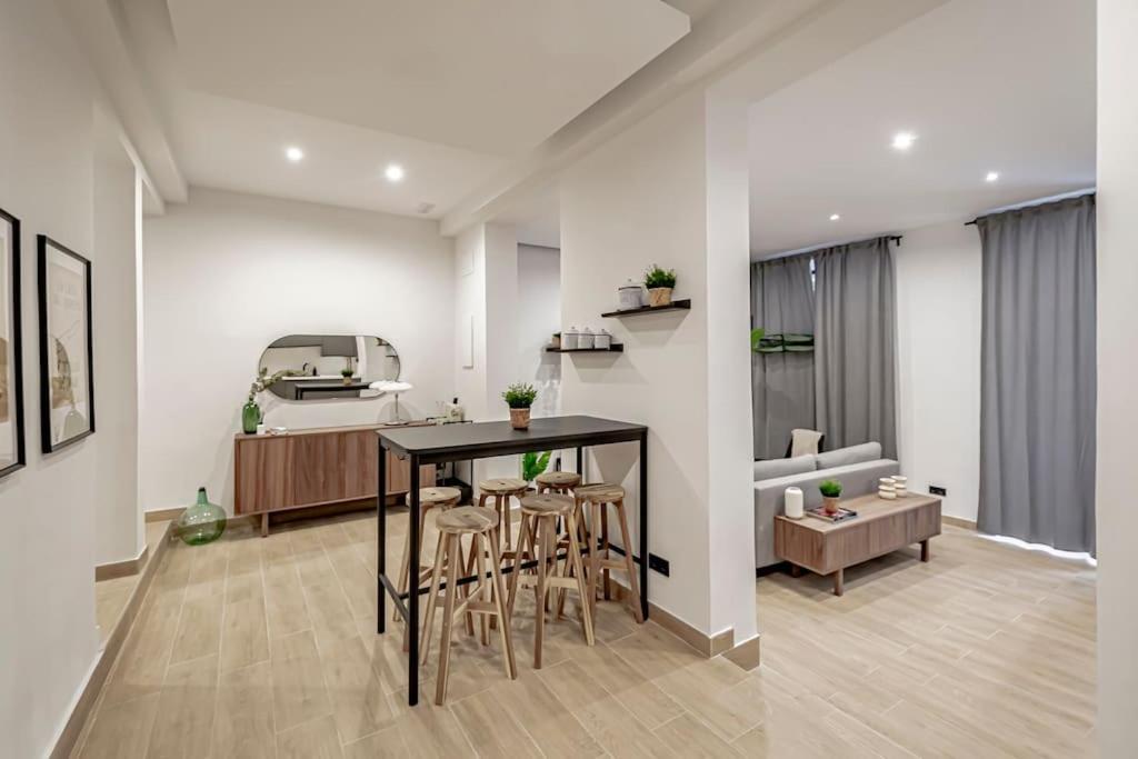 Appartement Stunning And Spacious Flat At Barrio De Letras Madrid